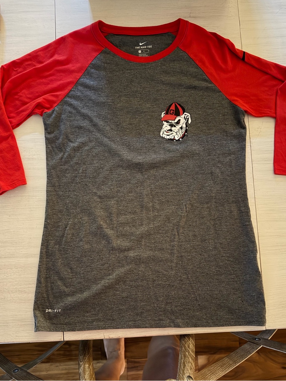 Nike UGA kids Georgia Gray Baseball Raglan Tee with Red Sleeves medium